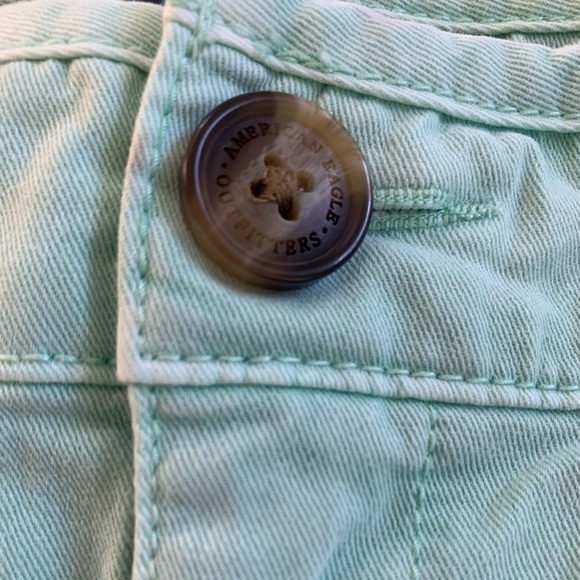 American Eagle High Wasted Midi Colored Shorts - Picture 2 of 5